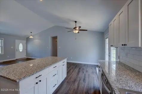 3705 Elveden Road New Bern NC 28562