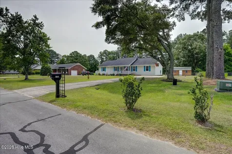 3705 Elveden Road New Bern NC 28562