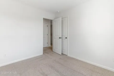 65 W Pioneer Way Hampstead NC 28443