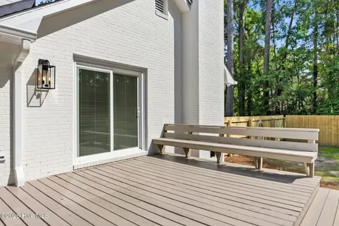 5748 Oak Bluff Lane Wilmington NC 28409