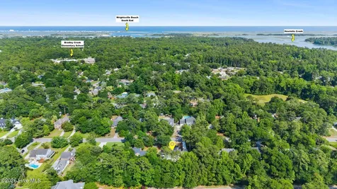 5748 Oak Bluff Lane Wilmington NC 28409