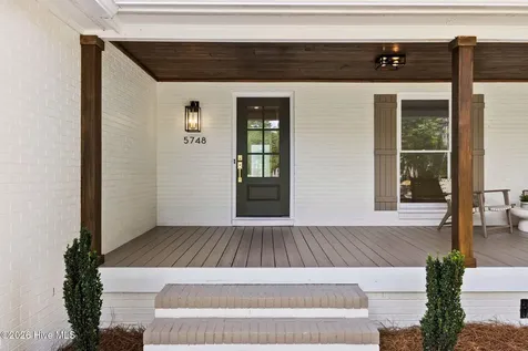 5748 Oak Bluff Lane Wilmington NC 28409