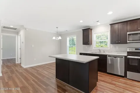 1627 Honey Do Lane NE Leland NC 28451