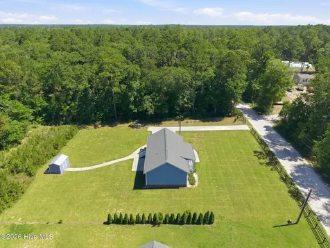1627 Honey Do Lane NE Leland NC 28451