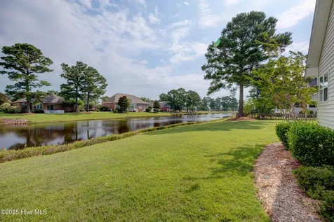 1511 Edgefield Court Leland NC 28451