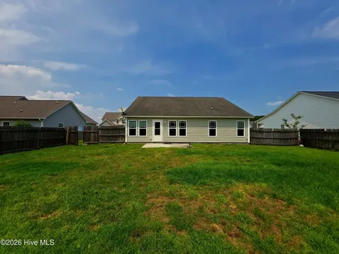 214 Long Neck Drive Richlands NC 28574