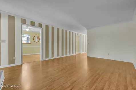 4402 Jason Court Wilmington NC 28405