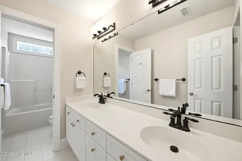 1926 Hallmark Lane Wilmington NC 28405