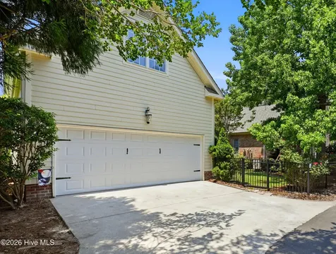 1926 Hallmark Lane Wilmington NC 28405