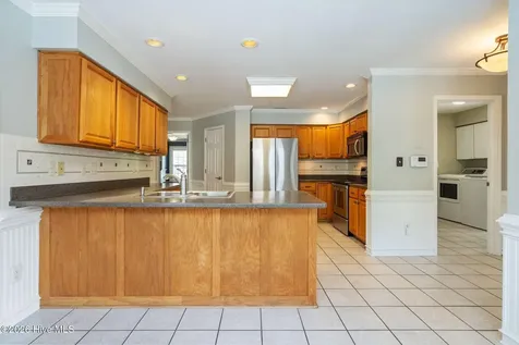 1006 N Commons Drive N Jacksonville NC 28546