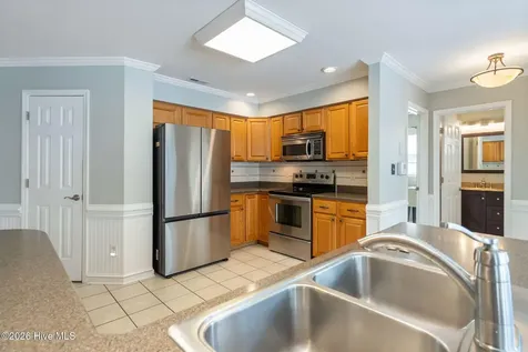 1006 N Commons Drive N Jacksonville NC 28546