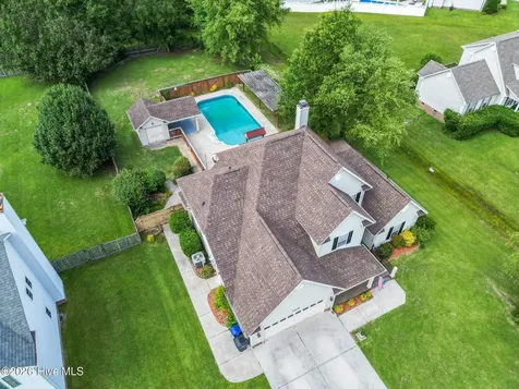1006 N Commons Drive N Jacksonville NC 28546