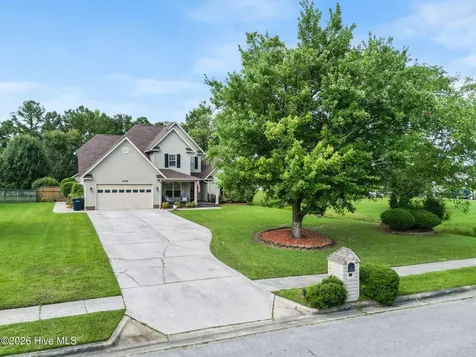 1006 N Commons Drive N Jacksonville NC 28546