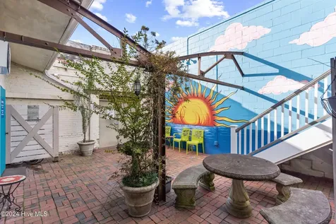 118 Dock Street Wilmington NC 28401