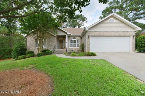 35 Bedford Circle Pinehurst NC 28374