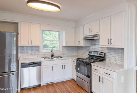 1866 Century Drive Greenville NC 27834