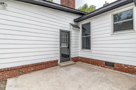 1866 Century Drive Greenville NC 27834