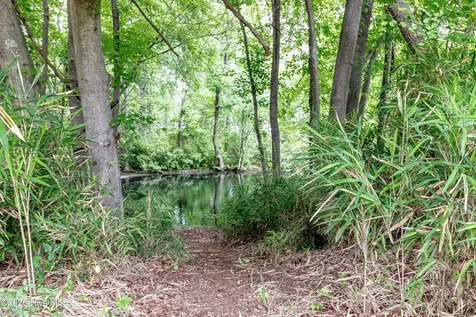 1866 Century Drive Greenville NC 27834