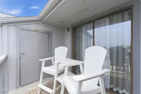 404 Carolina Beach Avenue S Carolina Beach NC 28428
