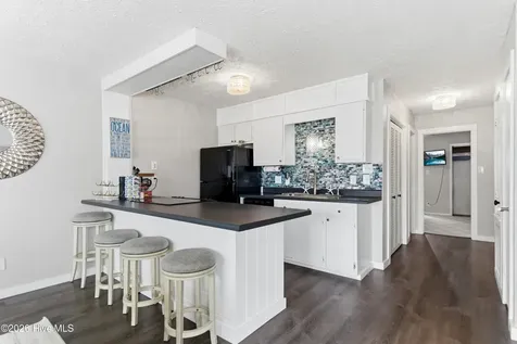 404 Carolina Beach Avenue S Carolina Beach NC 28428