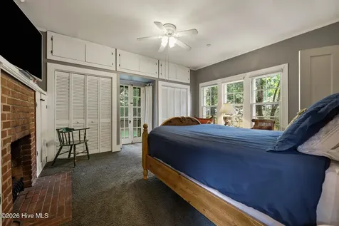 360 S Ashe Street Southern Pines NC 28387