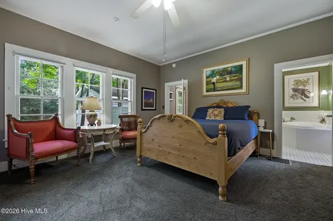 360 S Ashe Street Southern Pines NC 28387