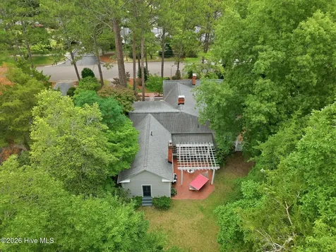 360 S Ashe Street Southern Pines NC 28387