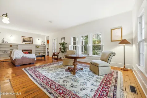 360 S Ashe Street Southern Pines NC 28387