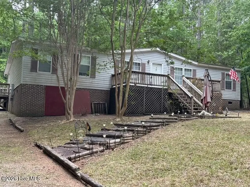 106 Crows Nest Road Littleton NC 27850