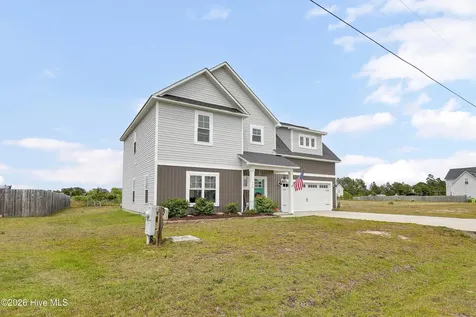 440 Elgin Road Hubert NC 28539