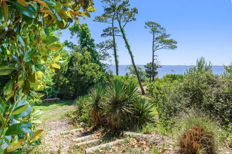1523 Shepard Road SE Southport NC 28461