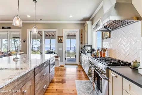 1523 Shepard Road SE Southport NC 28461