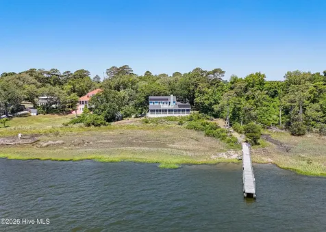 1523 Shepard Road SE Southport NC 28461