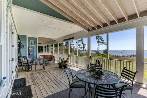 1523 Shepard Road SE Southport NC 28461