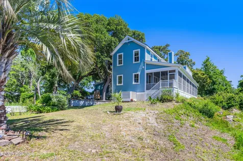 1523 Shepard Road SE Southport NC 28461