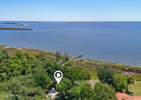 1523 Shepard Road SE Southport NC 28461