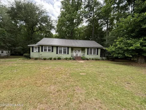 3260 Herrings Chapel Road Burgaw NC 28425