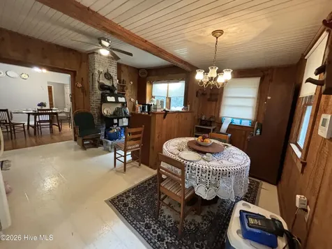 3260 Herrings Chapel Road Burgaw NC 28425