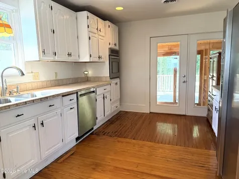 2704 Waccamaw Shores Road Lake Waccamaw NC 28450