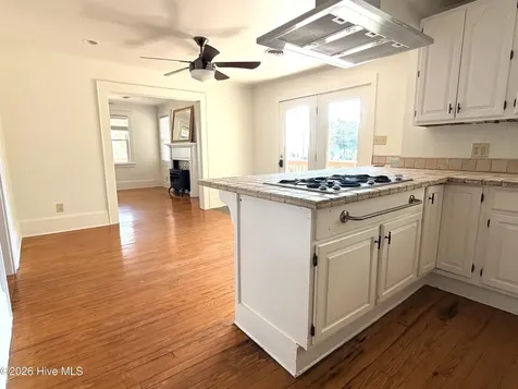 2704 Waccamaw Shores Road Lake Waccamaw NC 28450