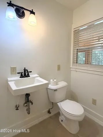 2704 Waccamaw Shores Road Lake Waccamaw NC 28450