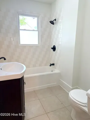 2704 Waccamaw Shores Road Lake Waccamaw NC 28450
