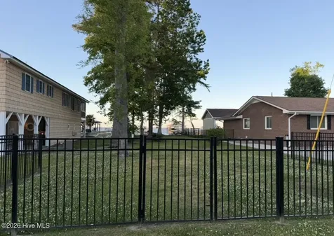 2704 Waccamaw Shores Road Lake Waccamaw NC 28450