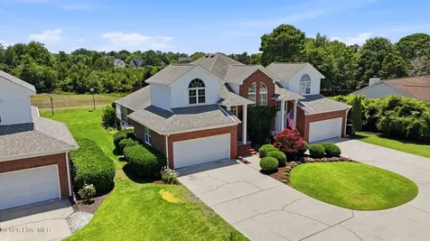 702 Tiara Drive Wilmington NC 28412