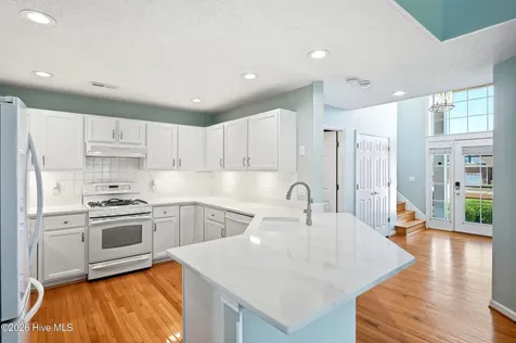 702 Tiara Drive Wilmington NC 28412