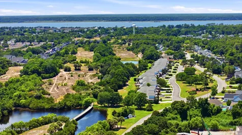 702 Tiara Drive Wilmington NC 28412
