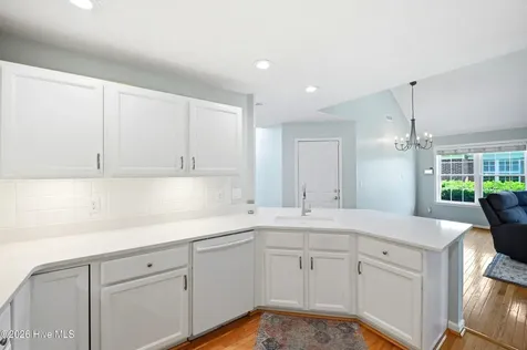 702 Tiara Drive Wilmington NC 28412