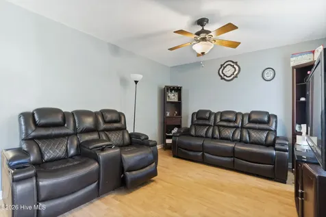 101 Gray Fox Road Havelock NC 28532