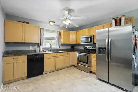 101 Gray Fox Road Havelock NC 28532