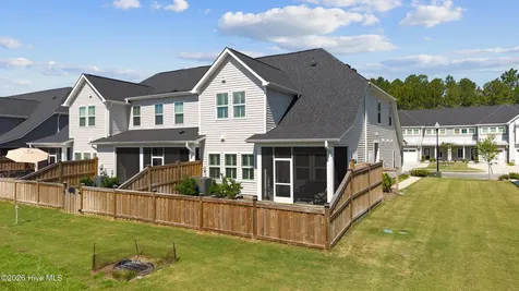 7426 Springwater Drive Wilmington NC 28411